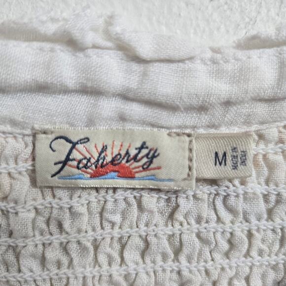 Faherty Women Honokaia Linen Embroidered Flutter Sleeve Top M Boho Peasant - Picture 8 of 11